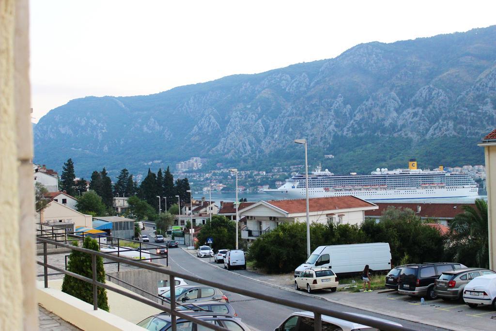 Art Guesthouse Kotor Exterior photo