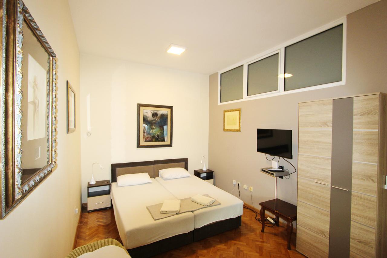 Art Guesthouse Kotor Exterior photo