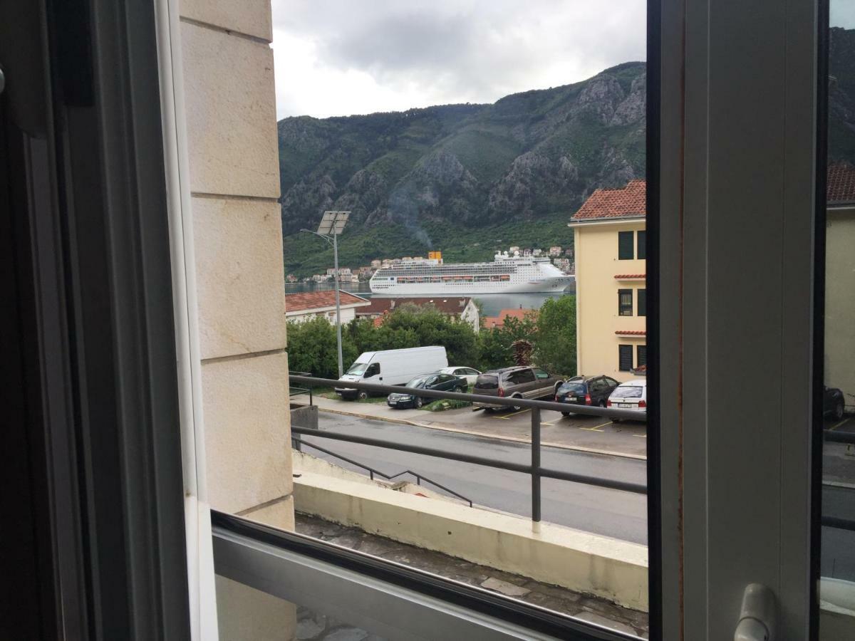 Art Guesthouse Kotor Exterior photo